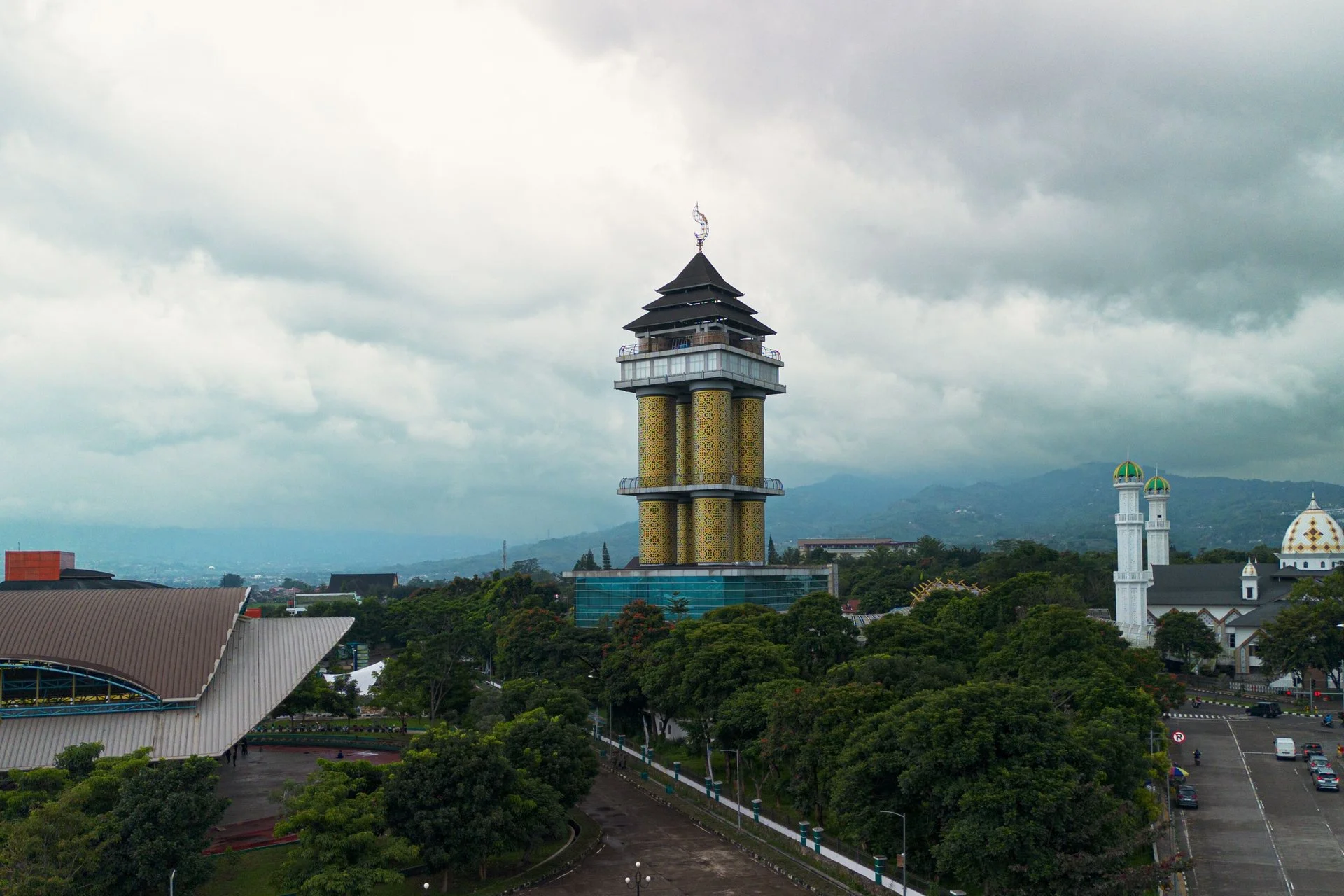 Menara BPR Kerta Raharja